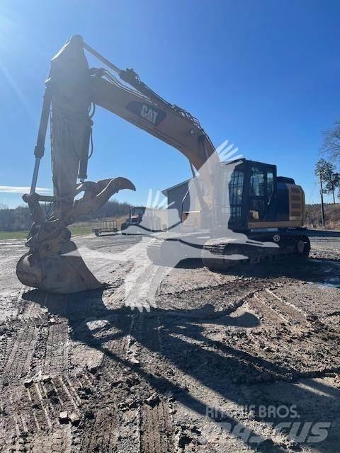 CAT 320FL Excavatoare pe șenile
