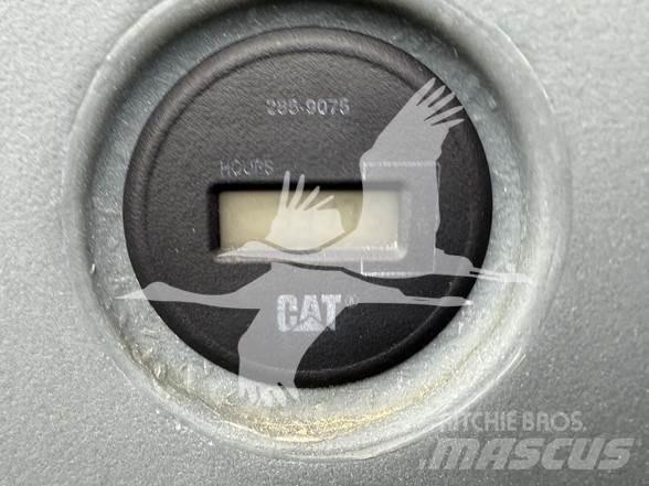 CAT 420D Buldoexcavatoare