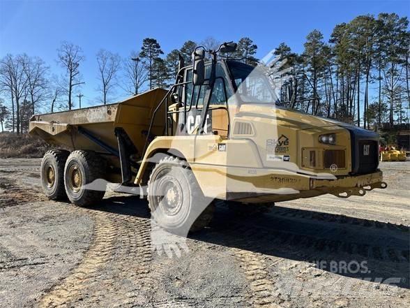 CAT 725C2 Transportoare articulate
