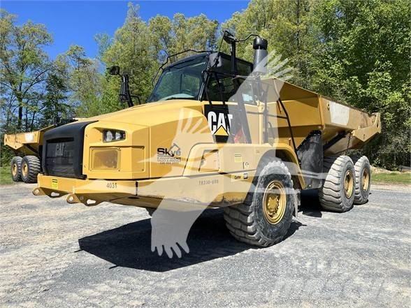 CAT 730C2 Transportoare articulate