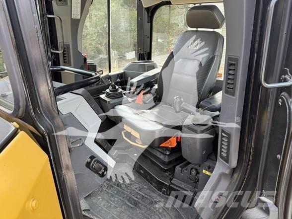 CAT D6 Buldozere pe senile