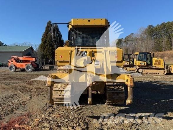 CAT D6T XL Buldozere pe senile