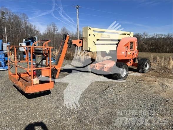 JLG 450AJ Nacele cu brat articulat