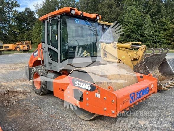 XCMG CV83PD Compactoare monocilindrice