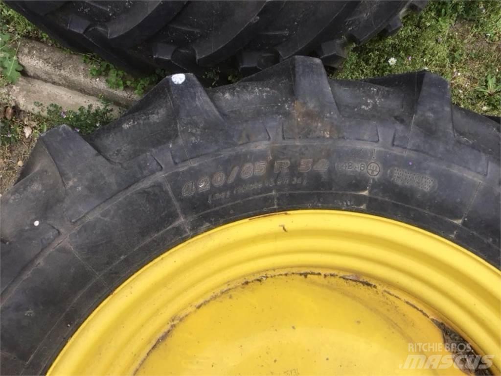Michelin 420/85R34 Roti