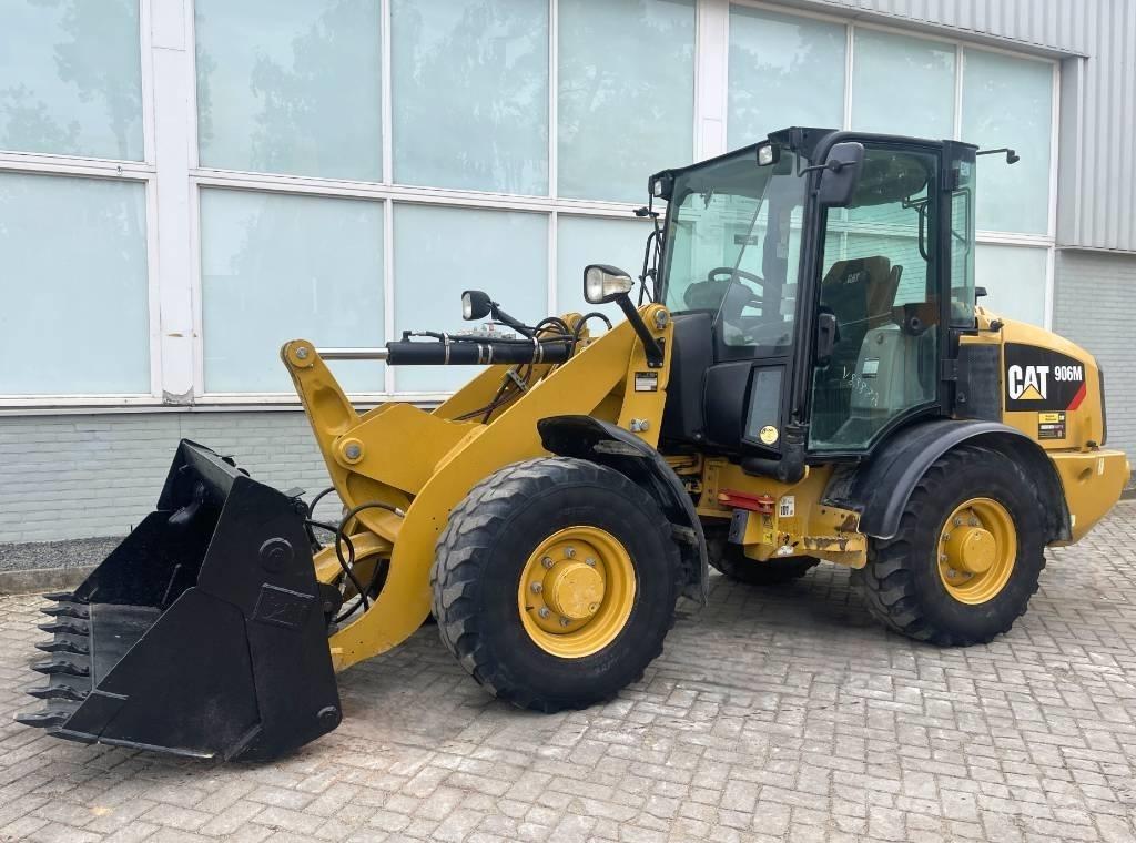 CAT 906 M   2018 Incarcator pe pneuri