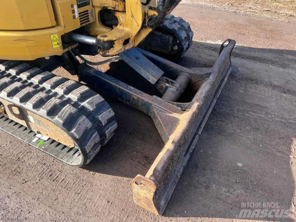 CAT 304 E CR Excavatoare pe șenile
