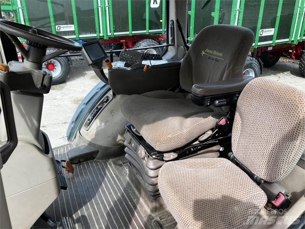 John Deere 8335R Tractoare