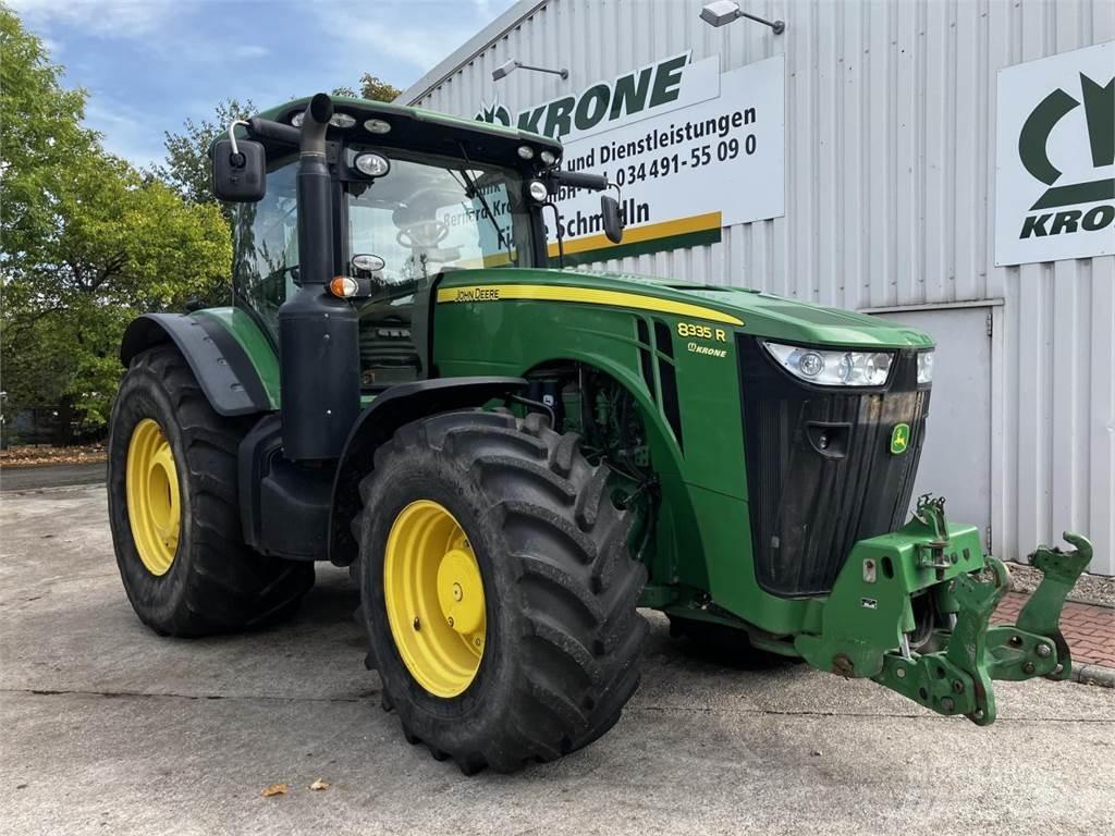 John Deere 8335R Tractoare