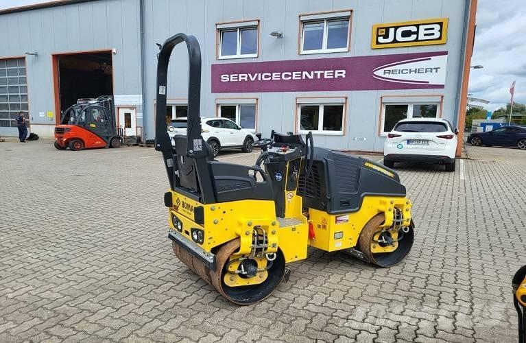 Bomag BW 100 AD M-5 Cilindri compactori dubli