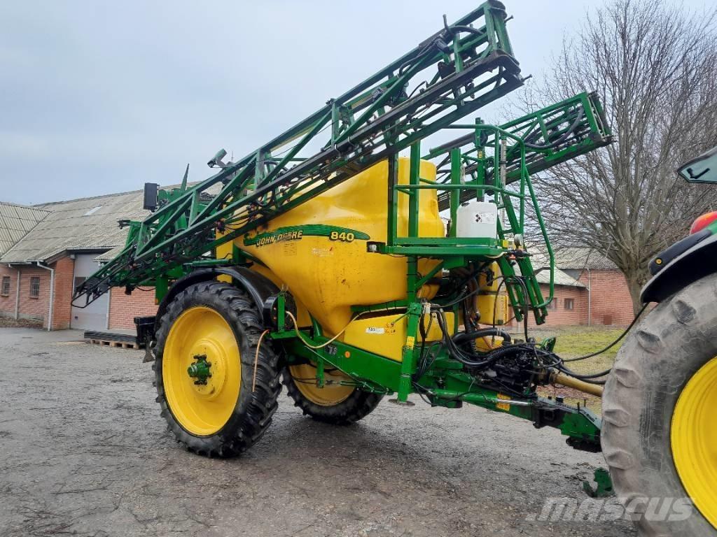 John Deere 840 Tractoare agricole sprayers