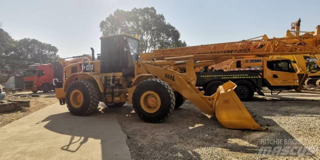 CAT 966 L Incarcator pe pneuri