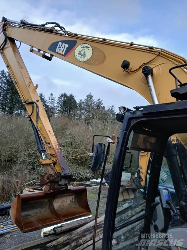 CAT 320 E Excavatoare cu brat lung