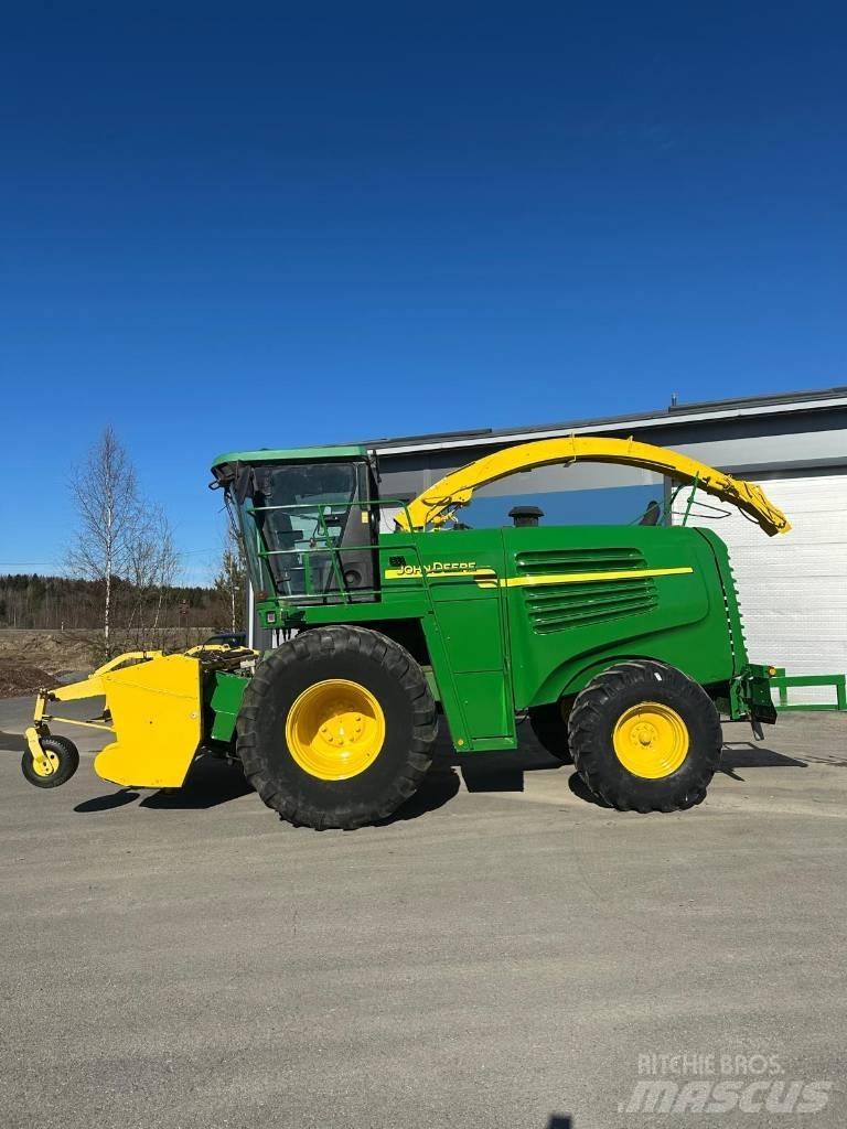 John Deere 7200 Forajere cu autopropulsare