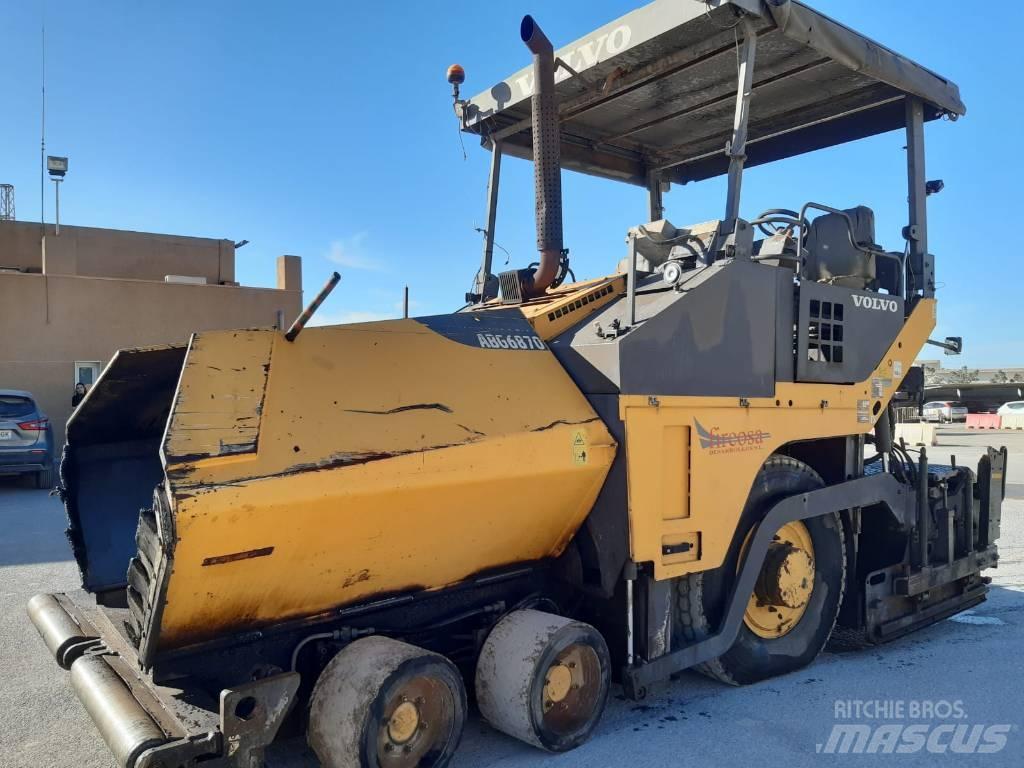 Volvo ABG 6870 Pavatoare asfalt