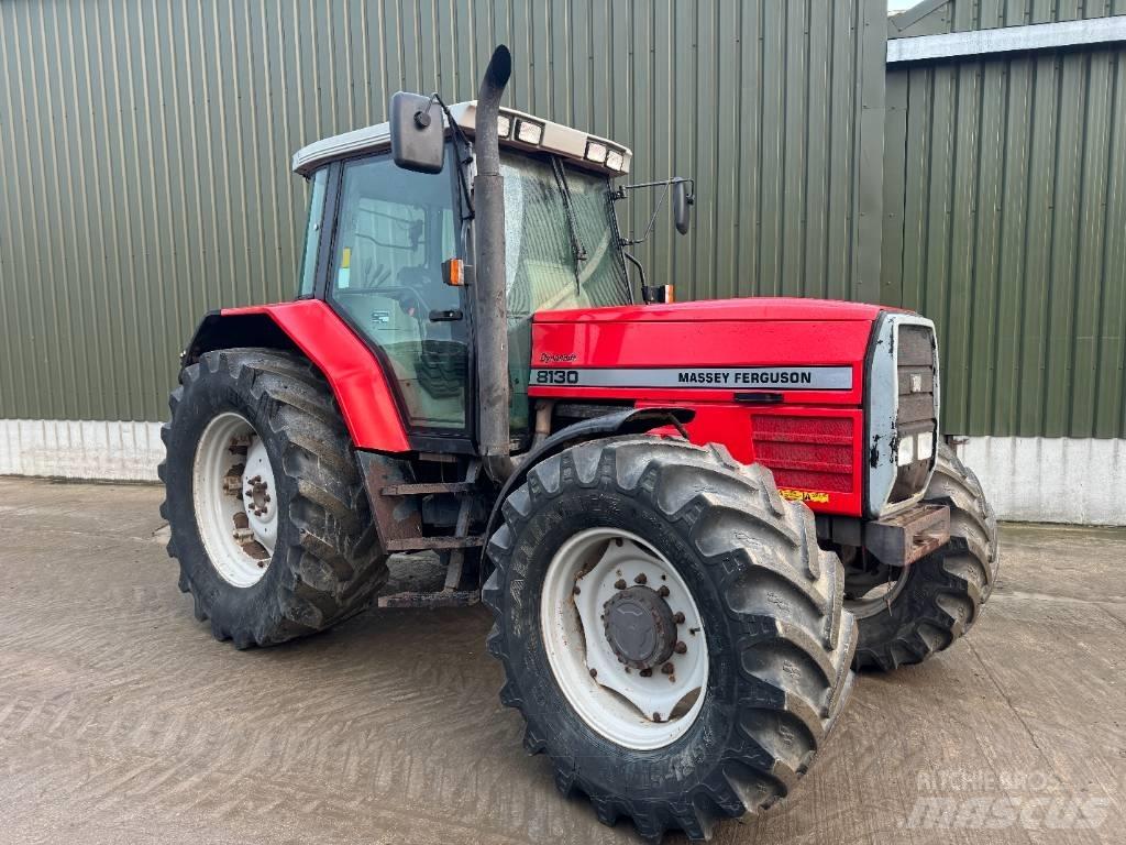 Massey Ferguson 8130 Tractoare