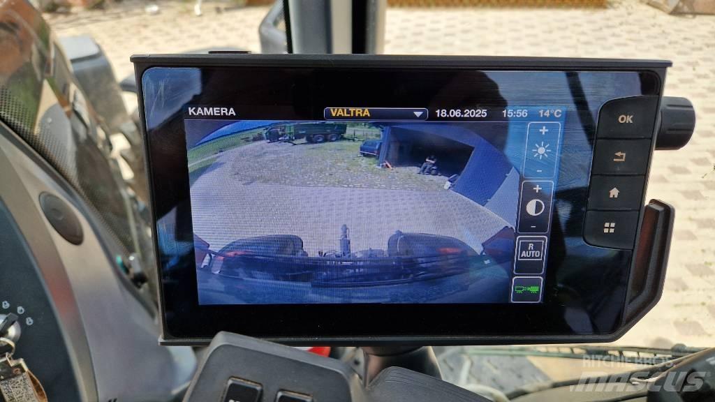 Valtra Q 305 Tractoare