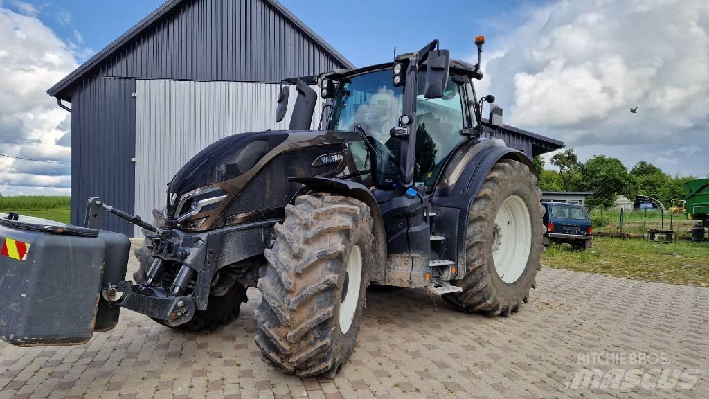 Valtra Q 305 Tractoare