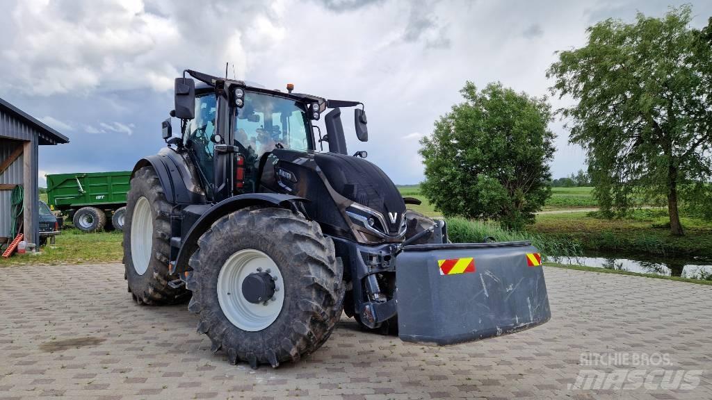 Valtra Q 305 Tractoare