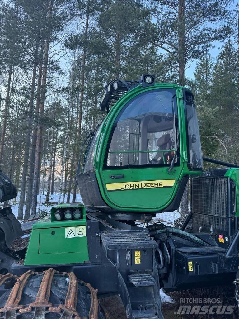 John Deere 1170 E Combine forestiere