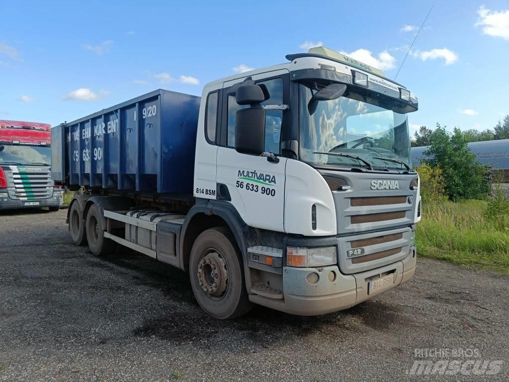 Scania P 420 Camion cu carlig de ridicare