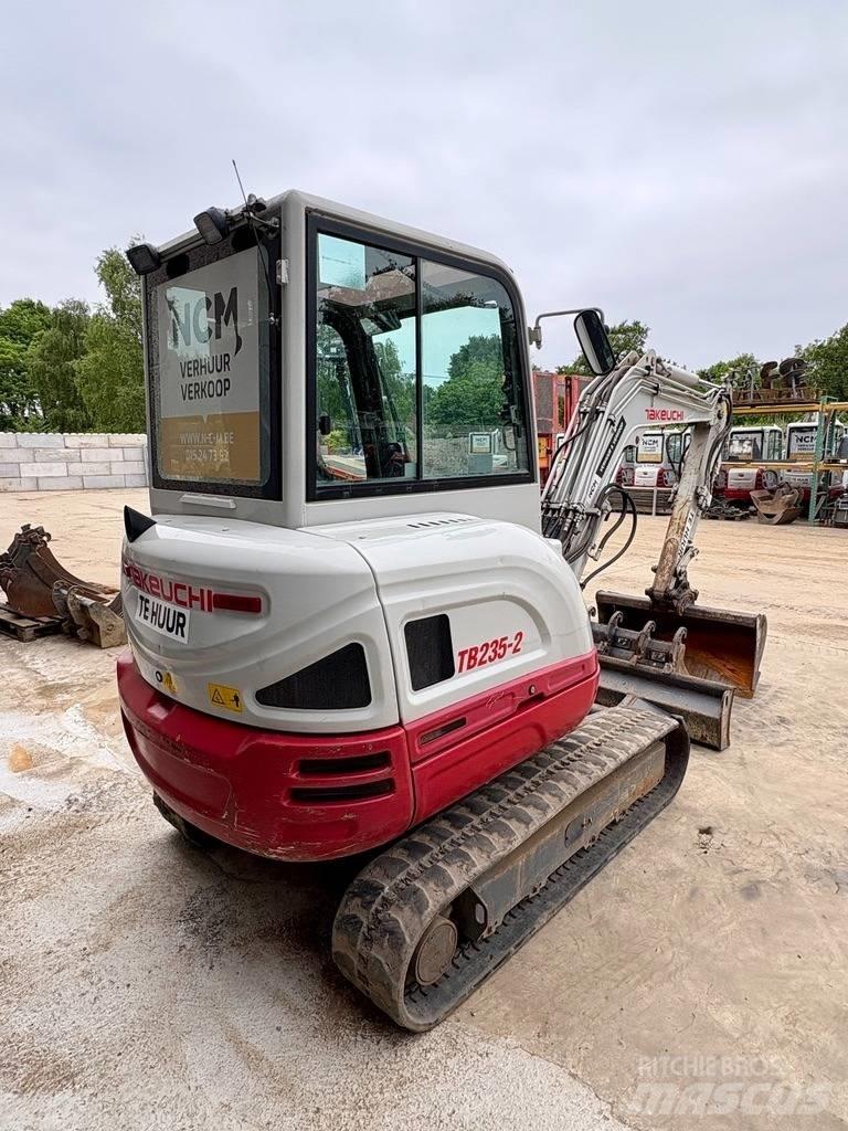 Takeuchi TB 235 Mini excavatoare < 7t