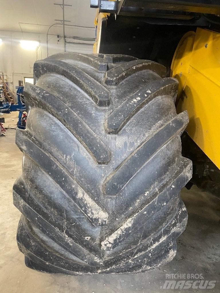 New Holland CX7.80 Combine de secerat