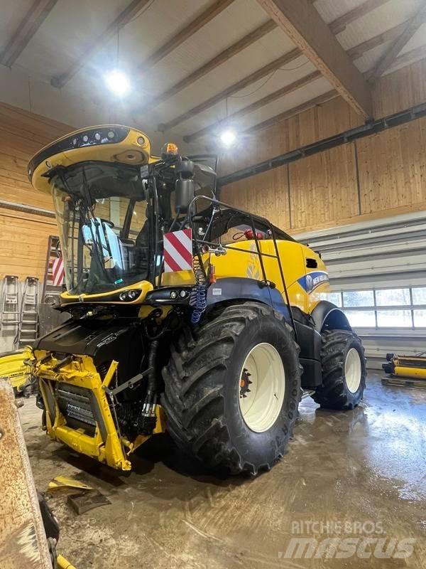 New Holland FR 650 Forajere cu autopropulsare