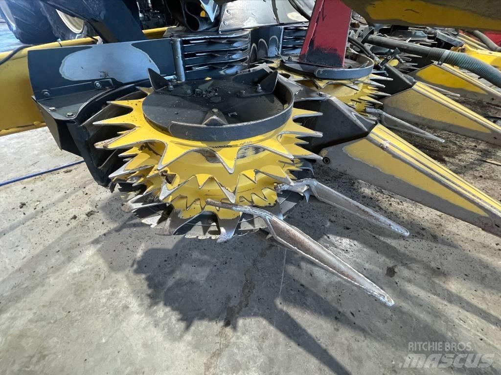 New Holland FR 650 Forajere cu autopropulsare