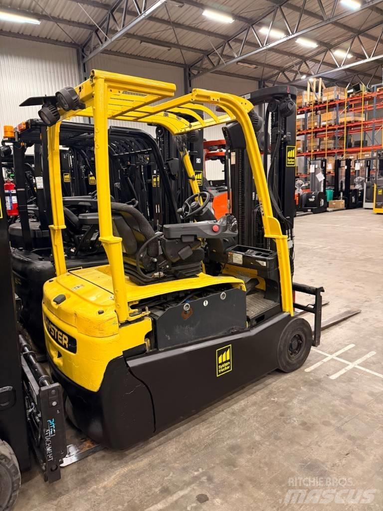 Hyster J1.6XNTLWB Stivuitor electric