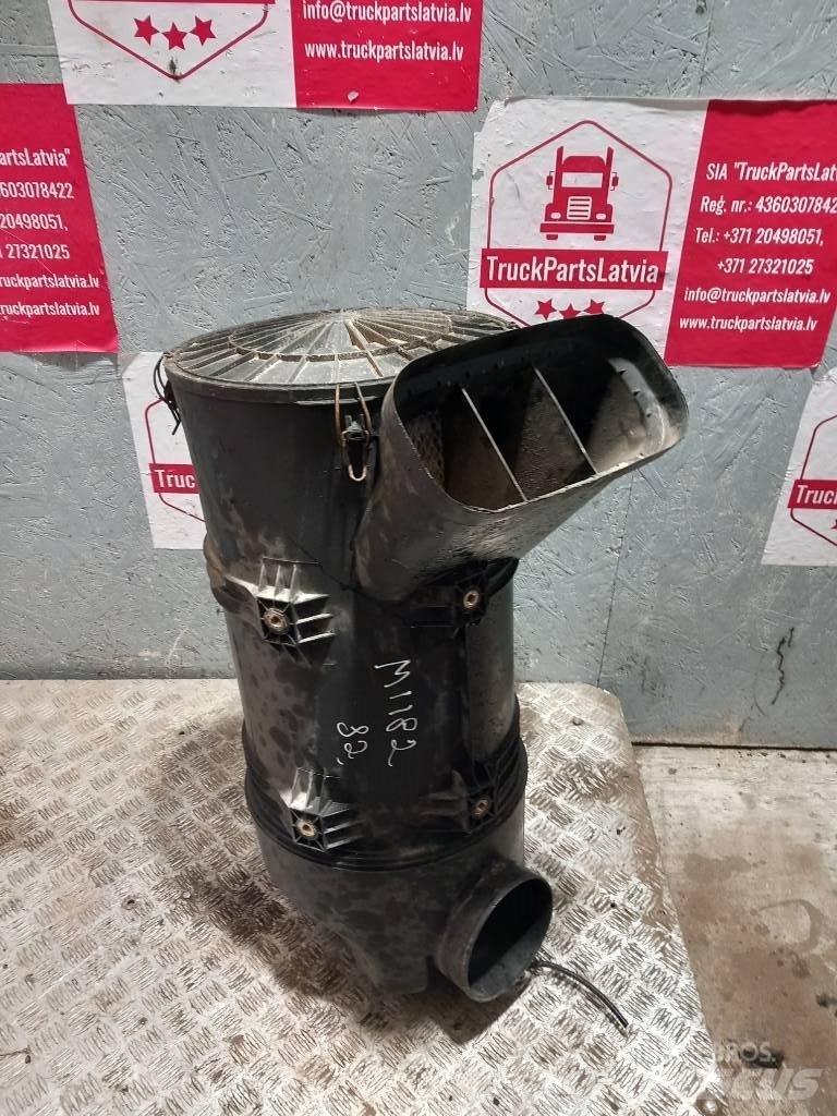 MAN TGX  81084006034 Cabine si interior