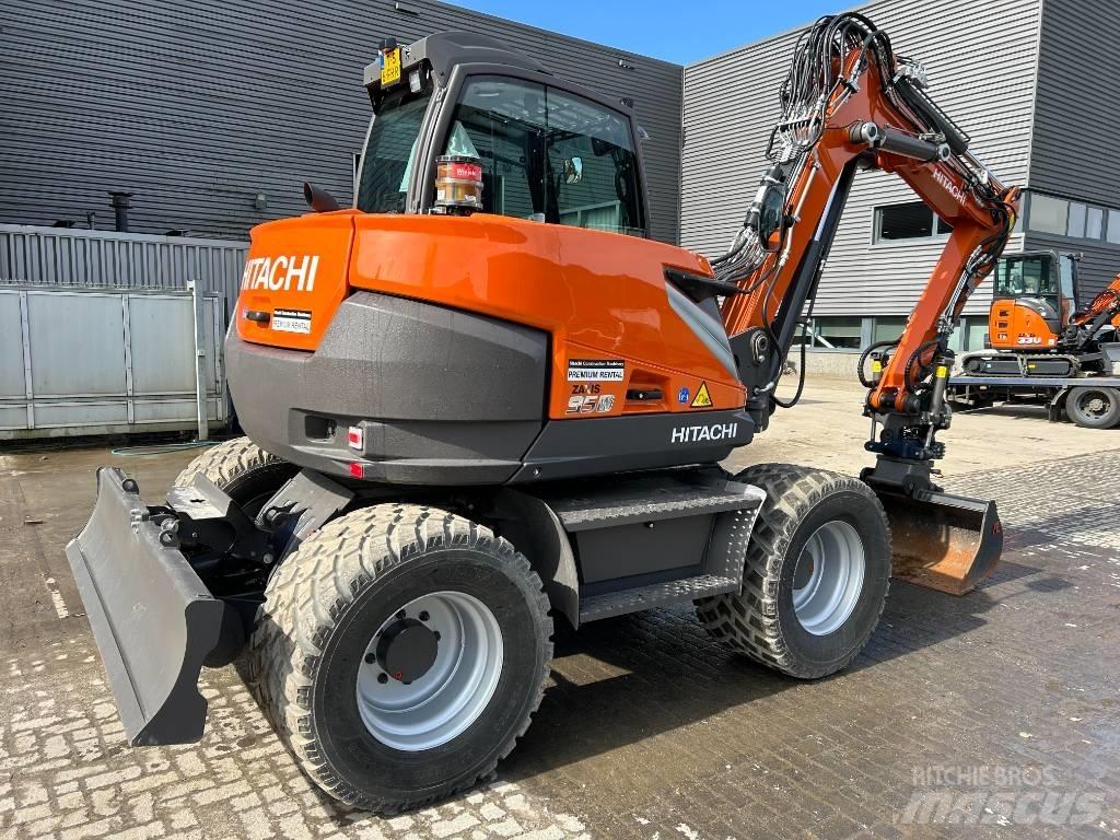 Hitachi ZX95W Excavatoare cu roti