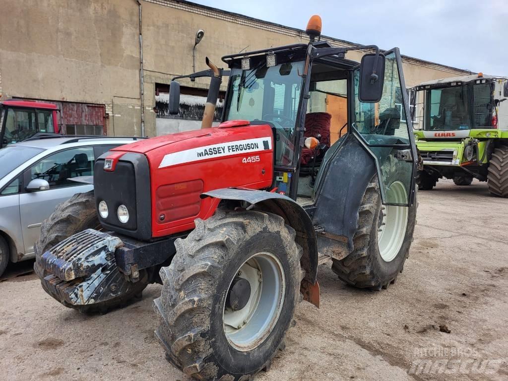 Massey Ferguson 4455 Tractoare