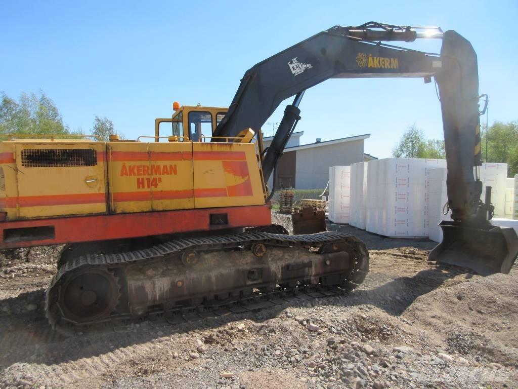 Åkerman H 14 B Excavatoare pe șenile

