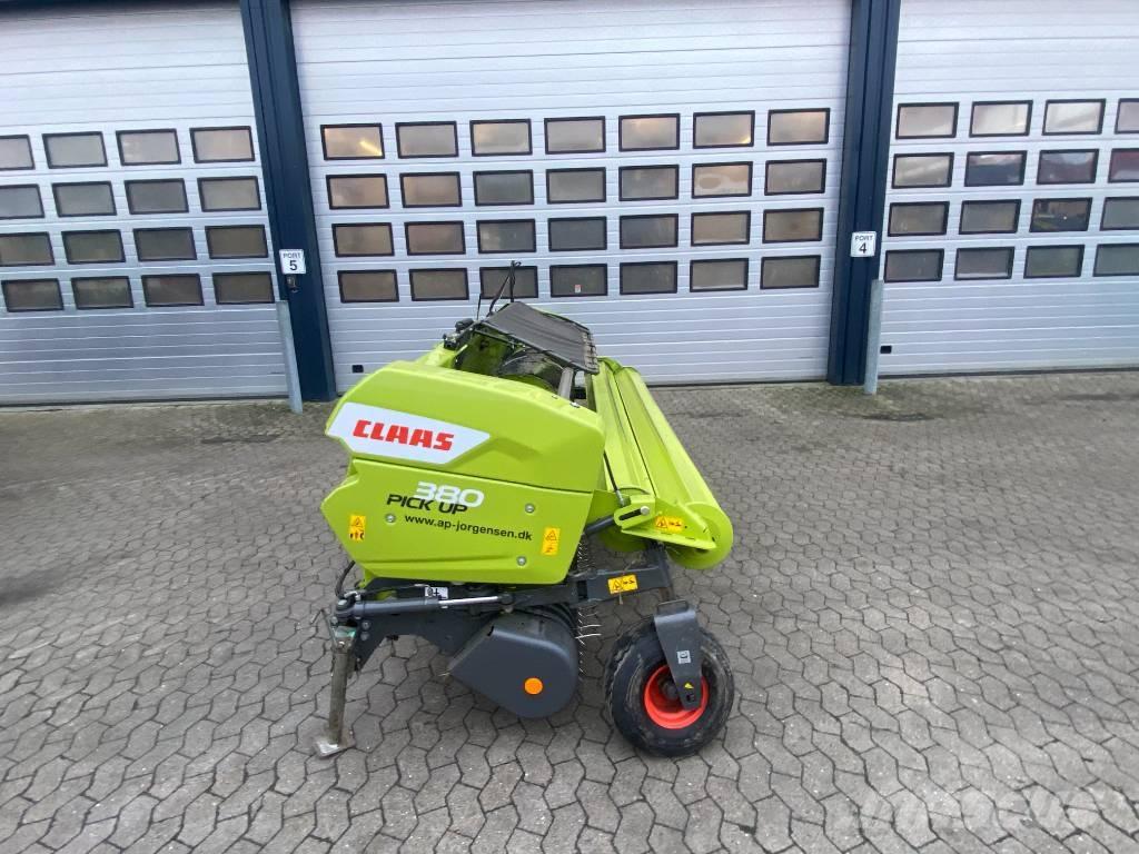 CLAAS Pick Up 380 Forajere cu autopropulsare