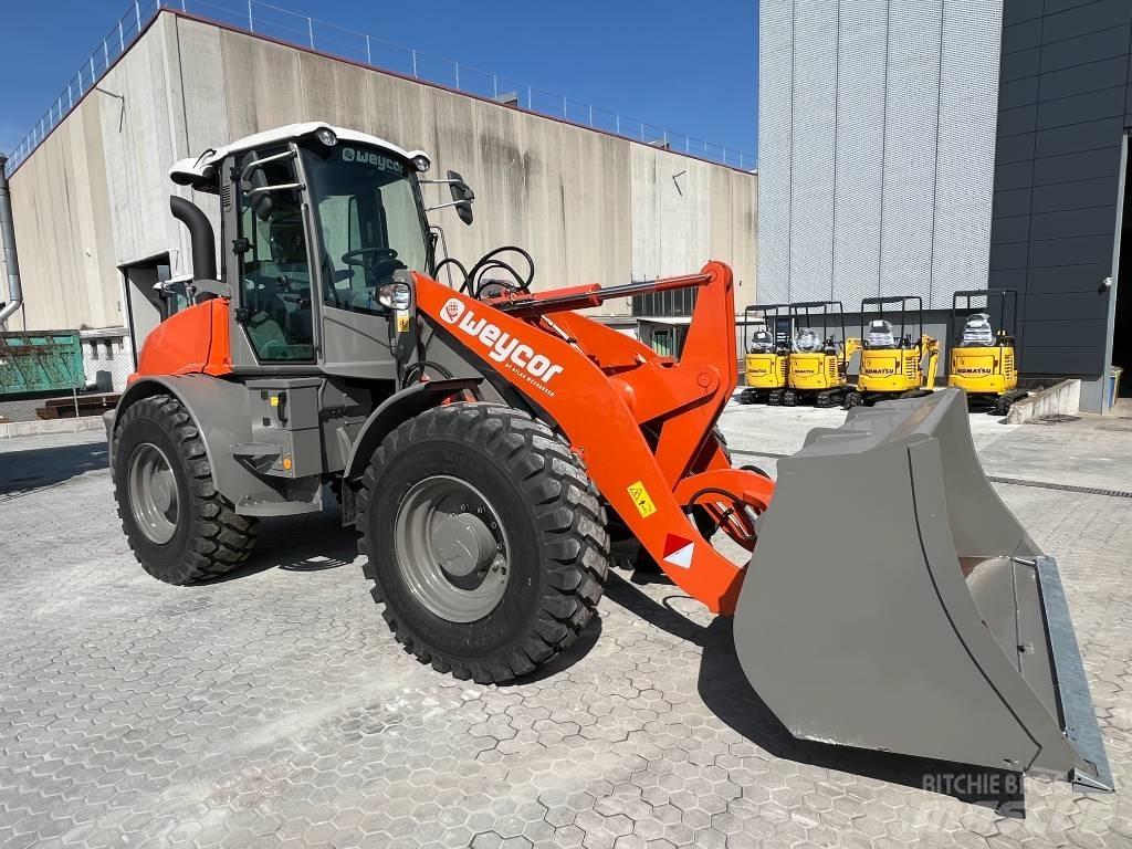 Weycor AR 580 Incarcator pe pneuri