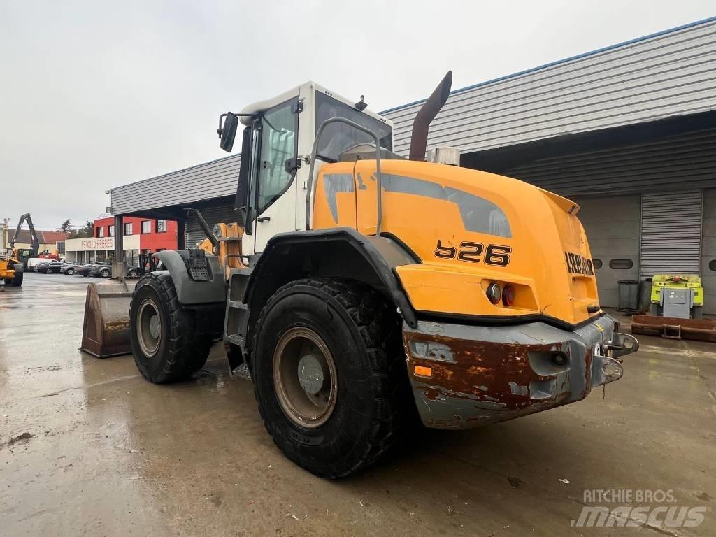 Liebherr 526 Incarcator pe pneuri