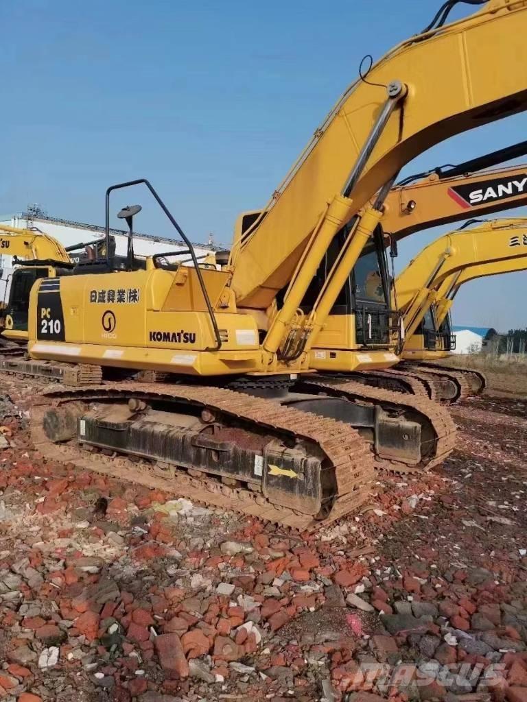 Komatsu pc 210 Excavatoare pe șenile
