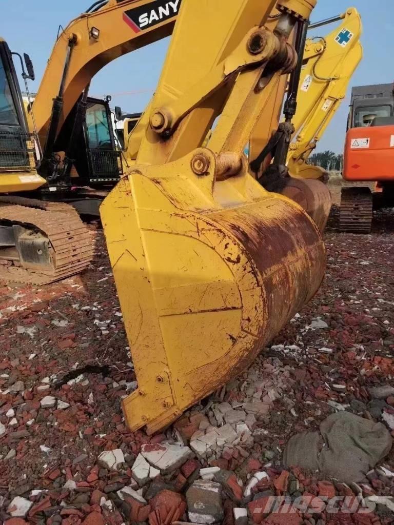 Komatsu pc 210 Excavatoare pe șenile
