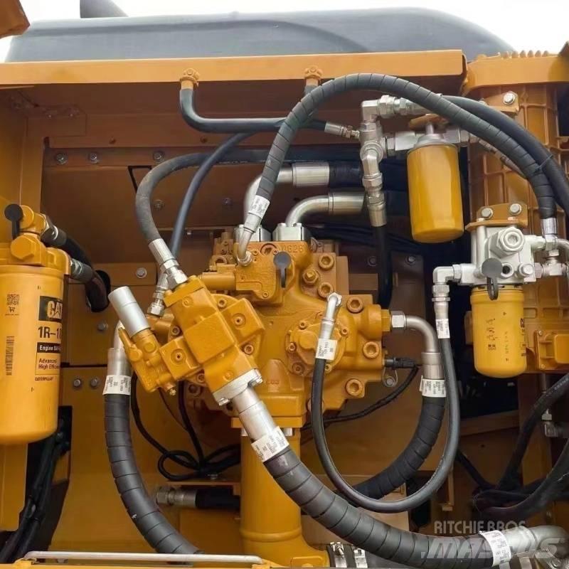 CAT 330 D Excavatoare pe șenile
