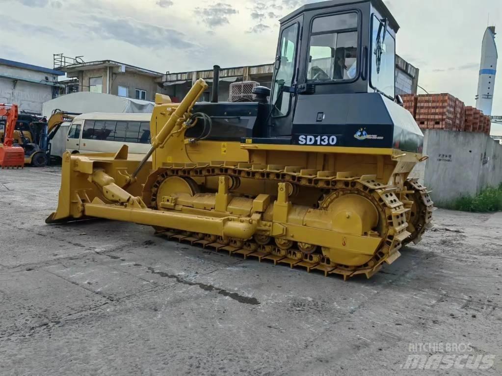 Shantui SD13 Buldozere pe senile