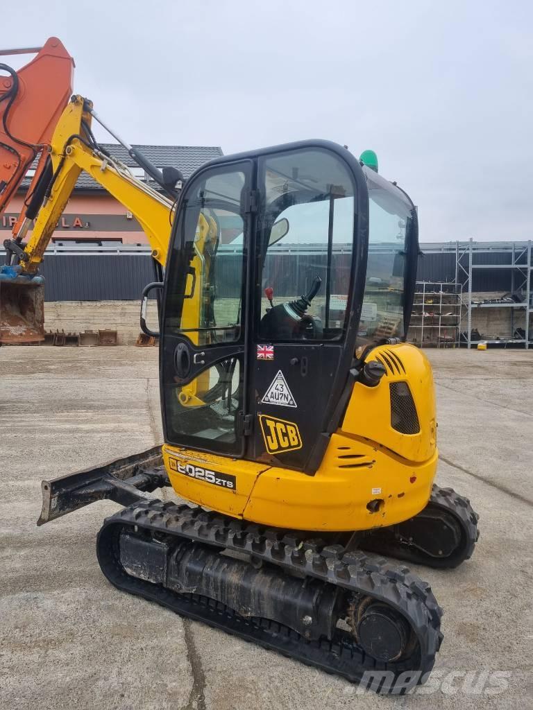 JCB 8025 Mini excavatoare < 7t