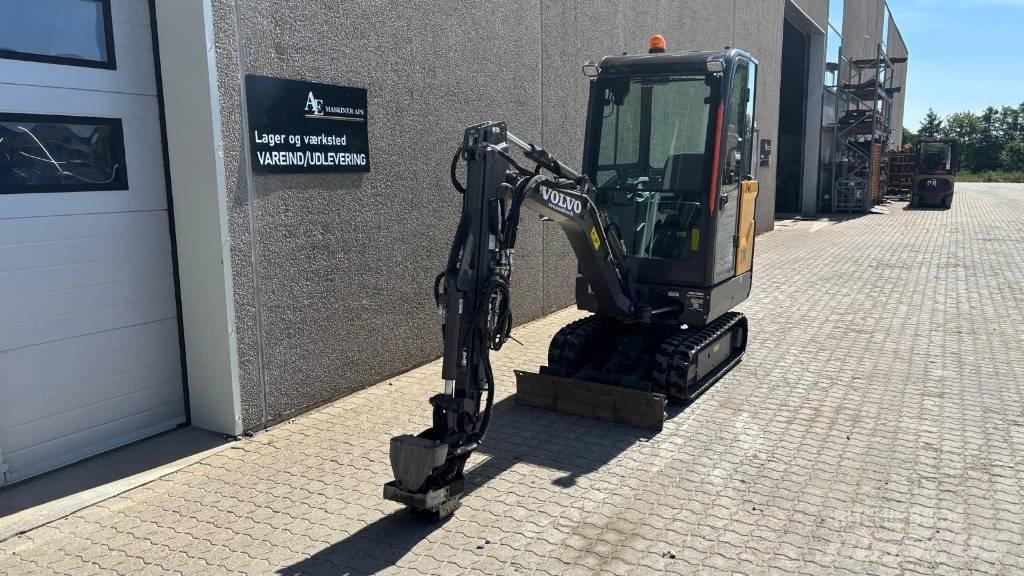 Volvo EC 18 E Mini excavatoare < 7t