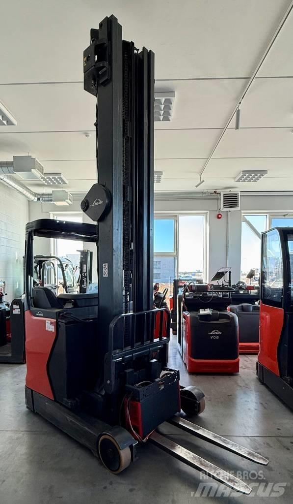 Linde R14HD/1120 Stivuitor cu catarg retractabil