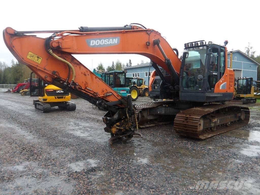 Doosan DX 235 LCR-5 Excavatoare pe șenile
