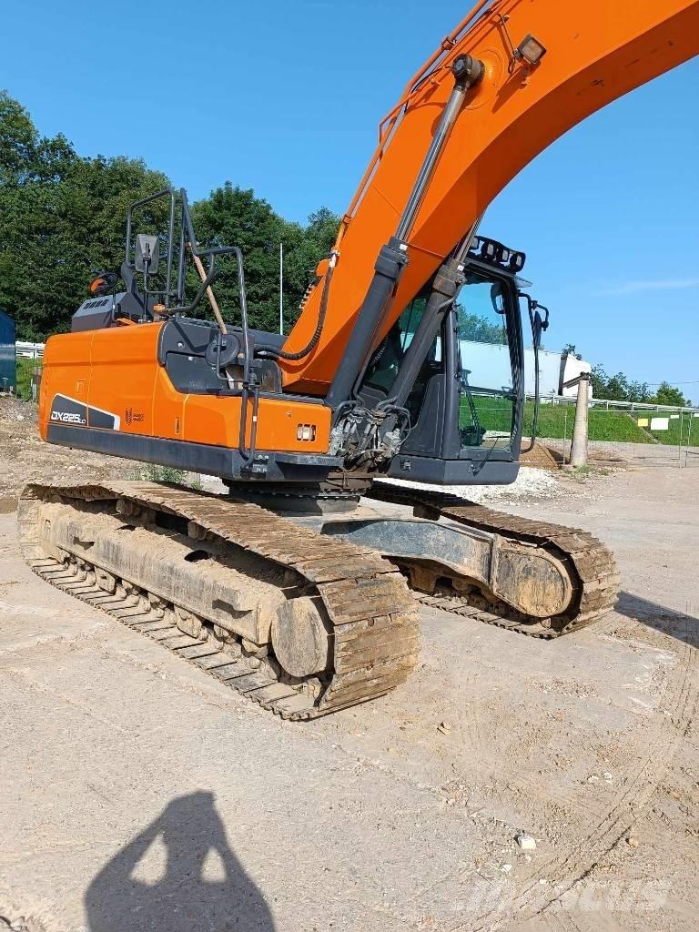 Doosan DX 225 LC-5 Excavatoare pe șenile
