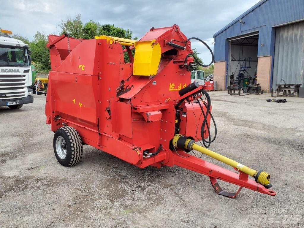 TEAGLE TOMAHAWK 8100 Debalotare, taiere, impachetare