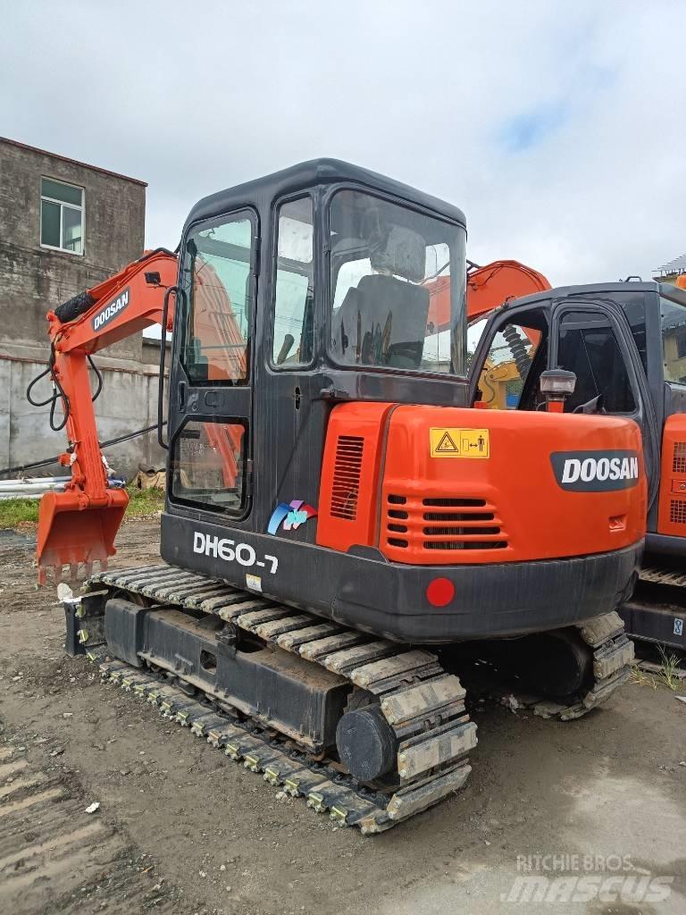 Doosan DH 60 Mini excavatoare < 7t