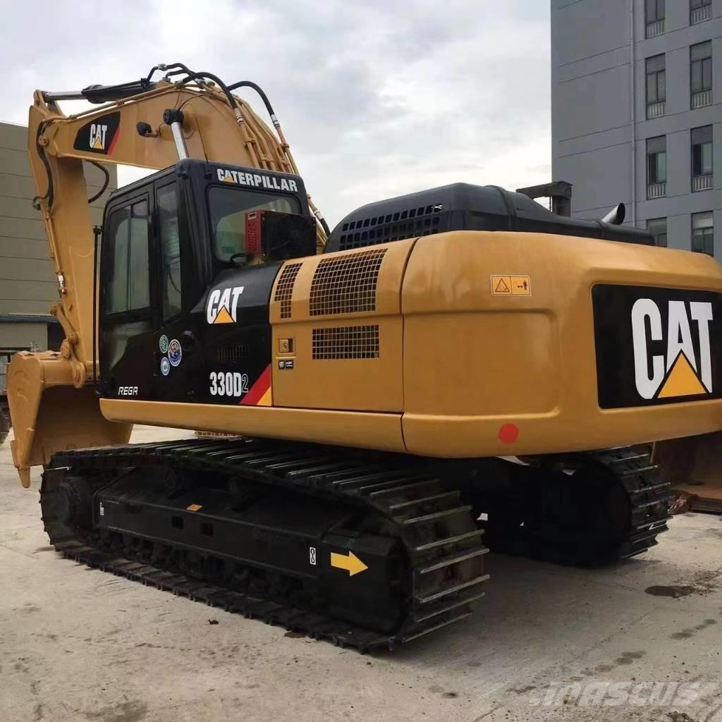 CAT 330 D Excavatoare pe șenile
