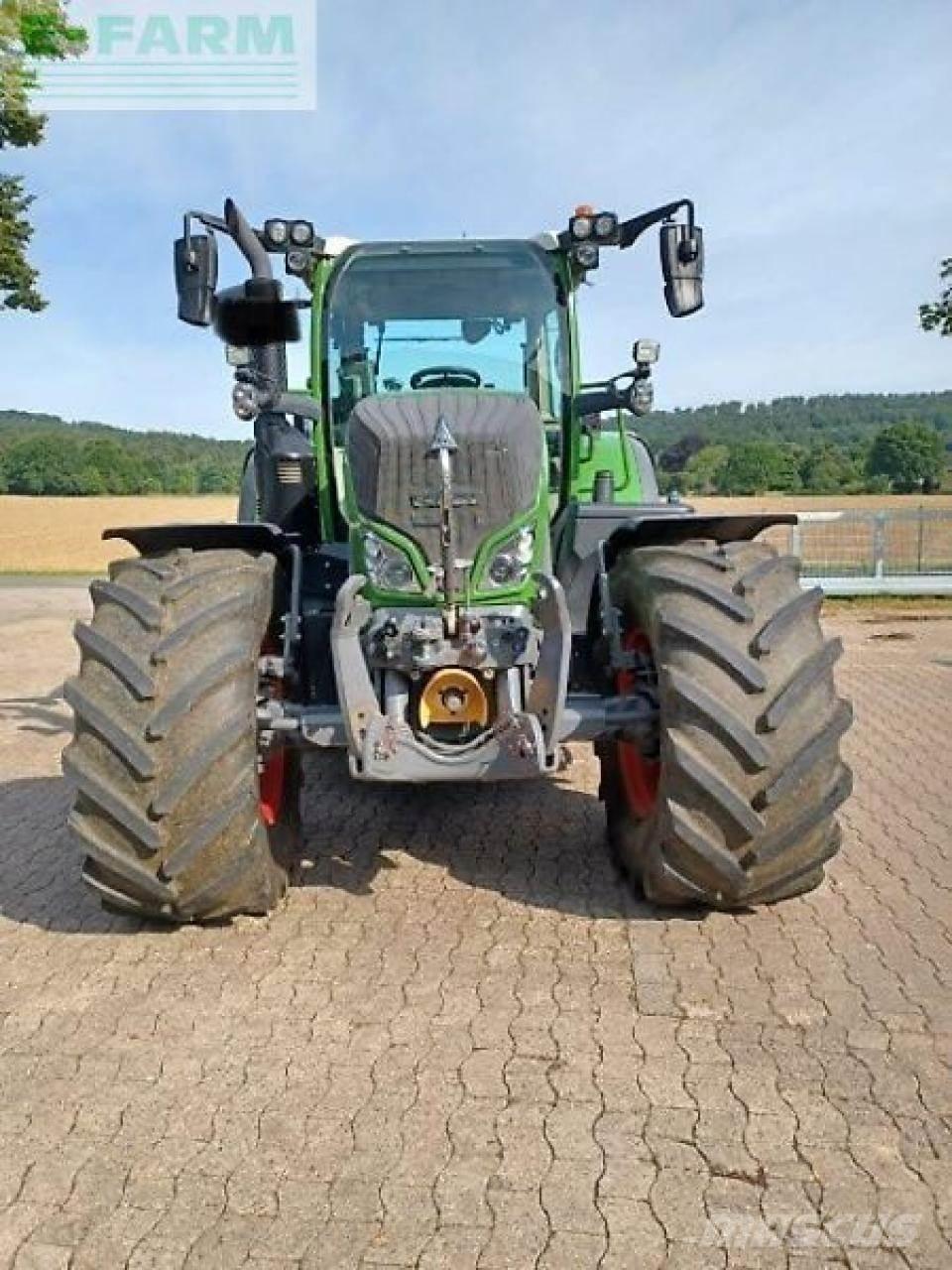 Fendt 718 s4 vario Tractoare